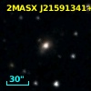2MASX J21591341+2600404