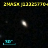 2MASX J13325770+2743041