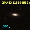 2MASX J13394539+1627528